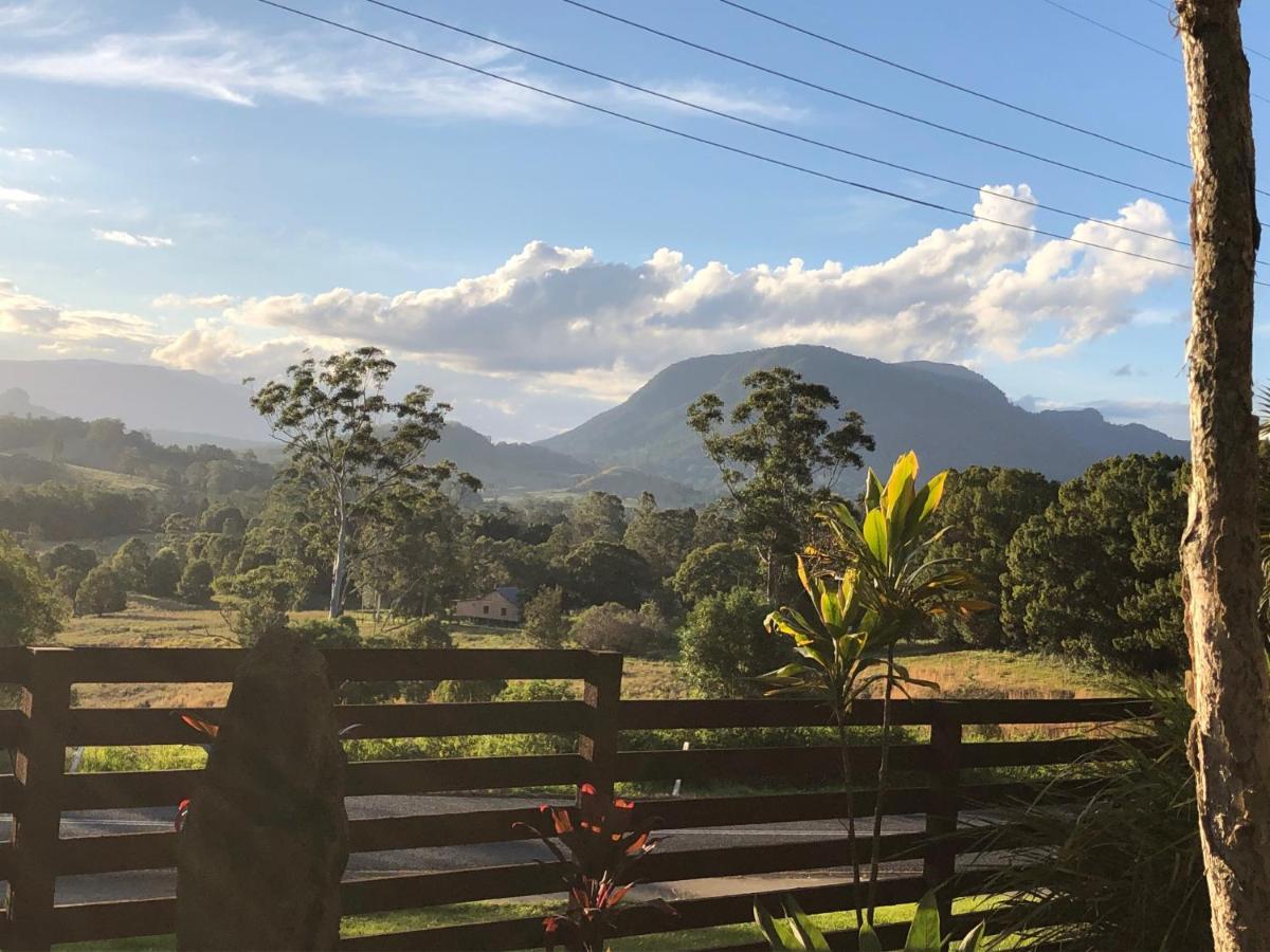 Grey Gum Lodge นิมบิน ภายนอก รูปภาพ